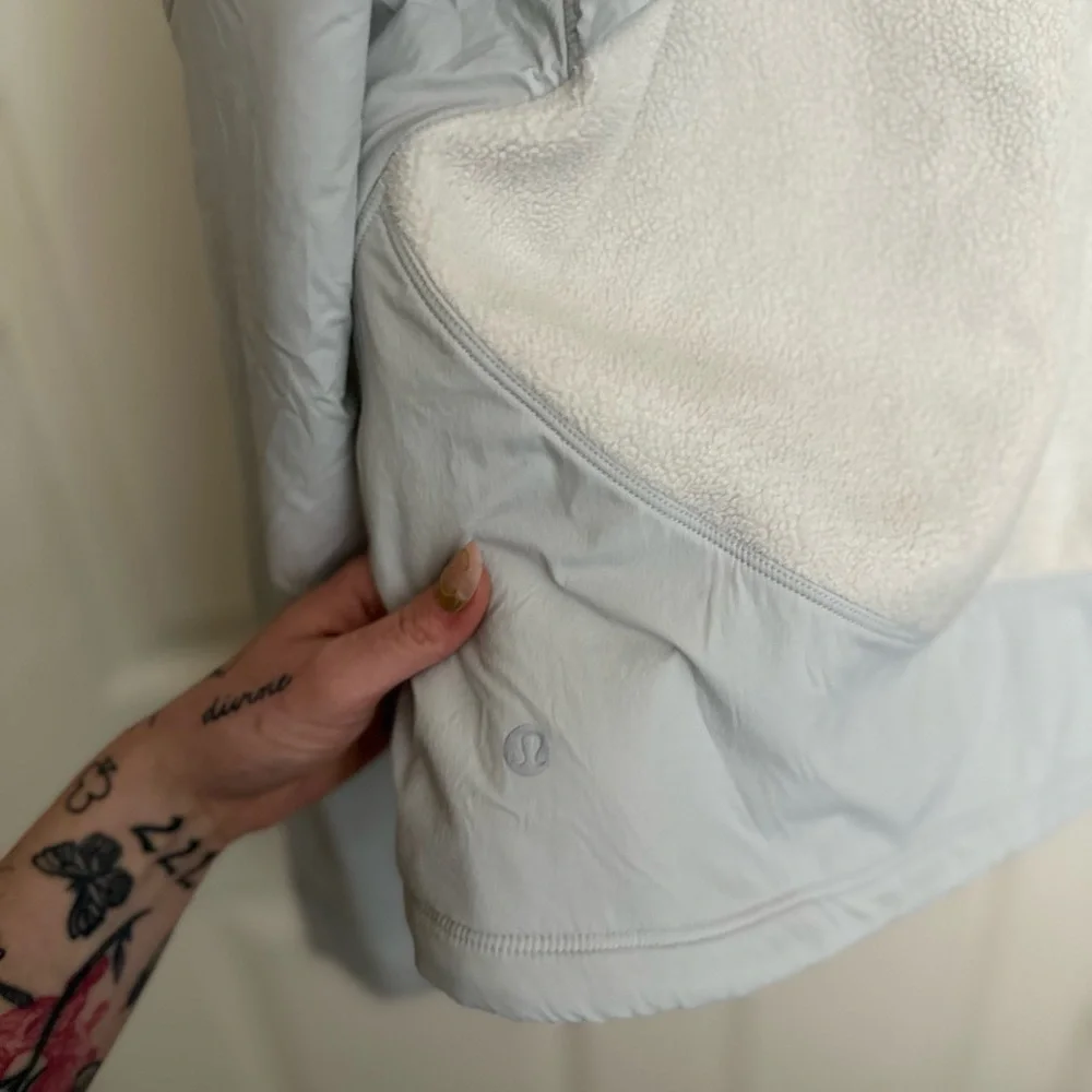 Lululemon Fleece Lined Running Jacket - Picture 5 of 7